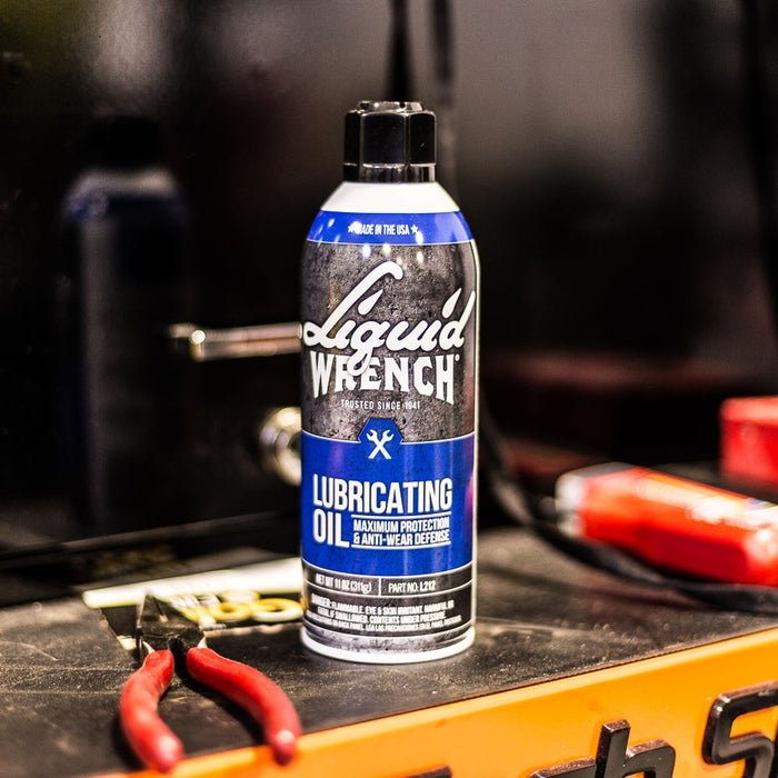 Blower Lube Liquid Wrench Lubricating Spray - CleanCo